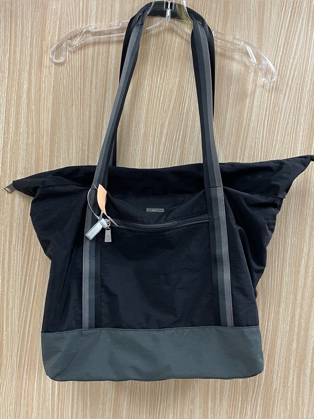 Baggallini Black Purse